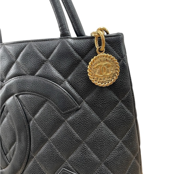 Chanel Medallion Tote - Picture 3 of 17